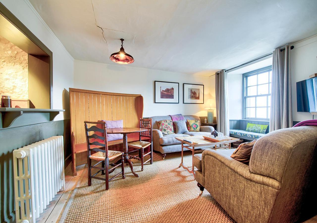 The Rock House - Terrace Apartment - In Heart Of The City EDI Kültér fotó